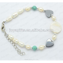 Pulsera con cuentas de corazón de hematita magnética 7.25 &quot;